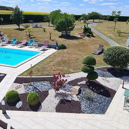 La Gloriette Proche Futuroscope * Neuville-de-Poitou