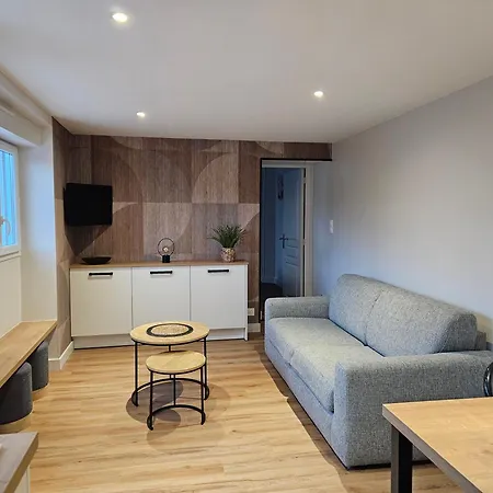 La Gloriette Proche Futuroscope Apartment *