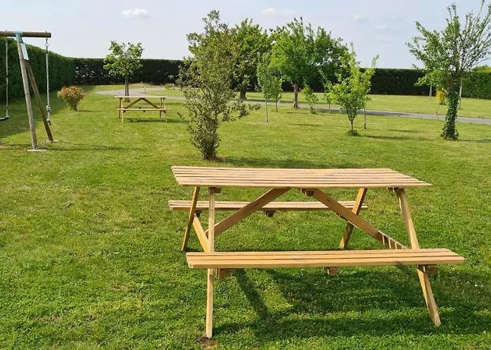 Appartement Et Mobile La Gloriette Proche Futuroscope *