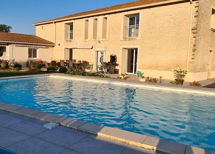 Et Mobile La Gloriette Proche Futuroscope