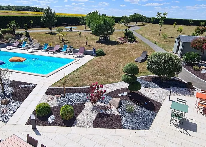 Et Mobile La Gloriette Proche Futuroscope * Neuville-du-Poitou